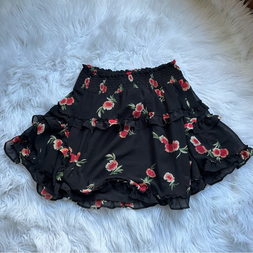 UO • Frilly Tiered Flounce Floral Skirt